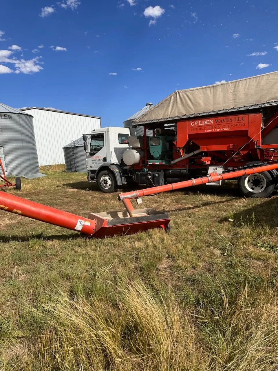 Gallery Image: Golden Waves llc Mobile Grain Cleaning